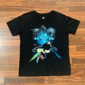 DC Comics Originals Wonder Woman Black Graphic T-shirt Women’s XL
